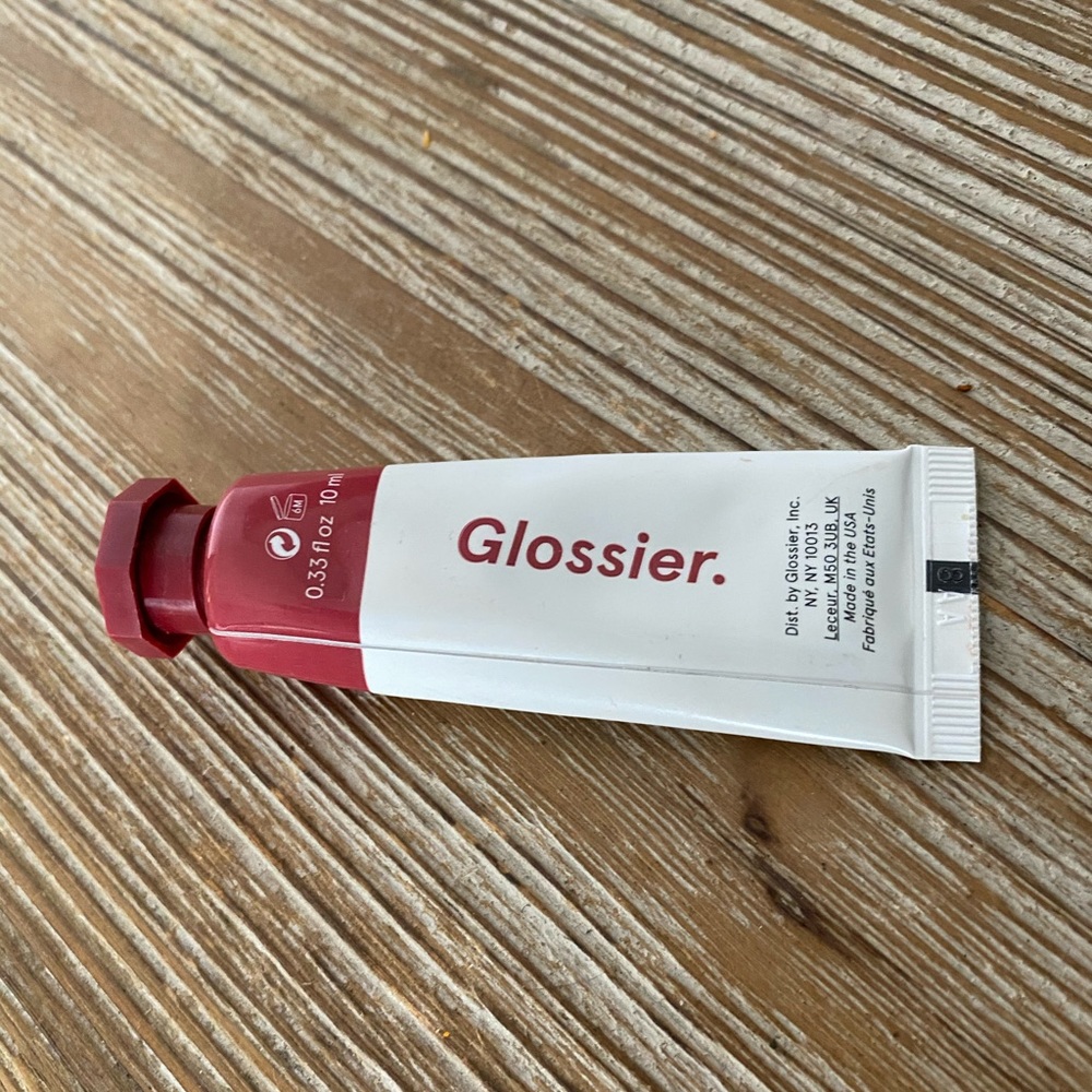 Glossier Cloud Paint
